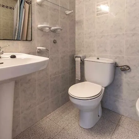 Cau Del Llop 76 - Piscina Comunitaria Gérone